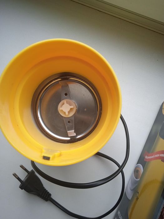 Кофемолка кавомолка нерабоча