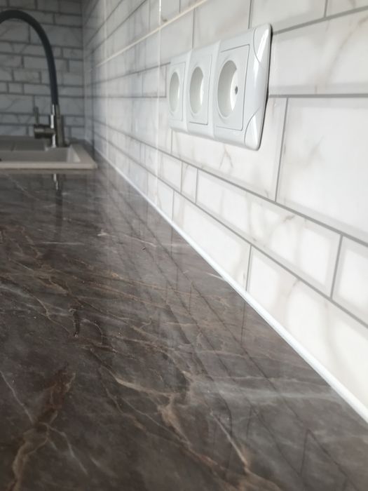 Кухні стандарт і не стандарт. Прорахунок в 3д безкоштовний.