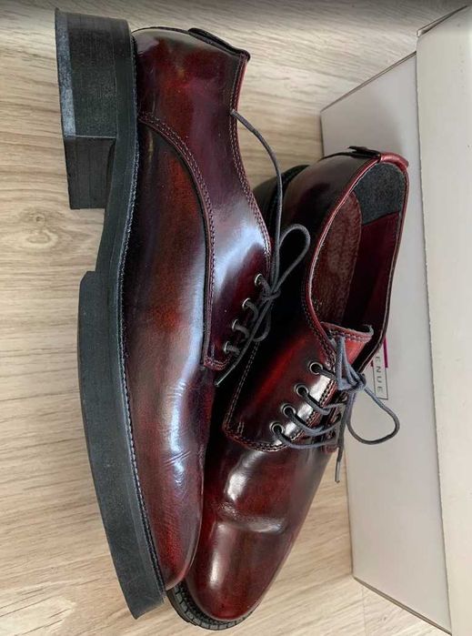 Eleganckie skórzane półbuty damskie, oxfordy, kolor wiśniowy, roz 37