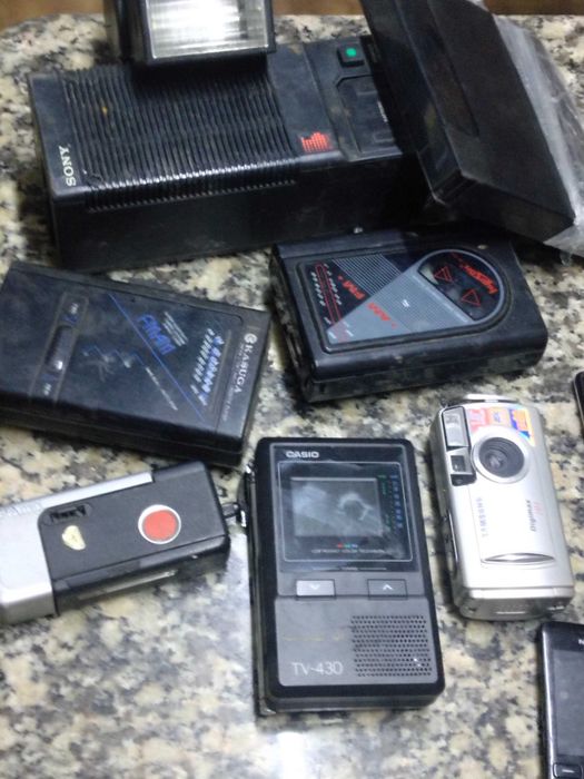 Telemóveis e eletrônicos para peças ou reparação