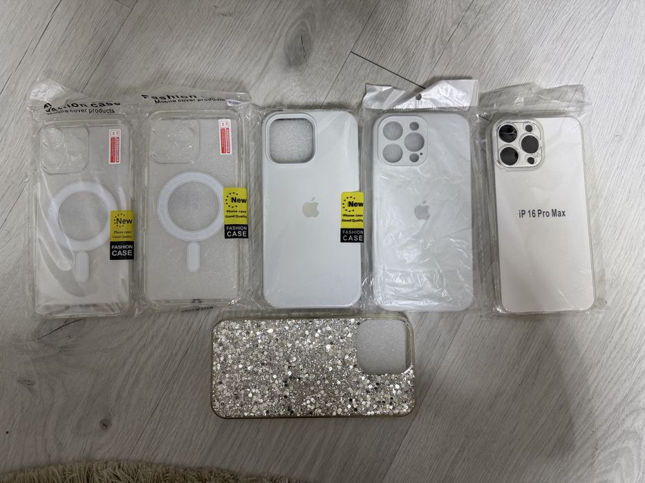Чохли на iphone 16 pro max