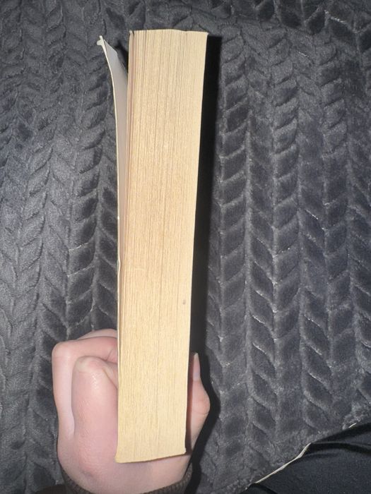 Книга англійською The Hotel Nantucket by Elin Hilderbrand