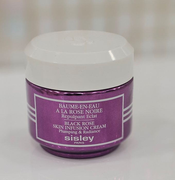 Baume- En- Eau A la Rose Noire SISLEY