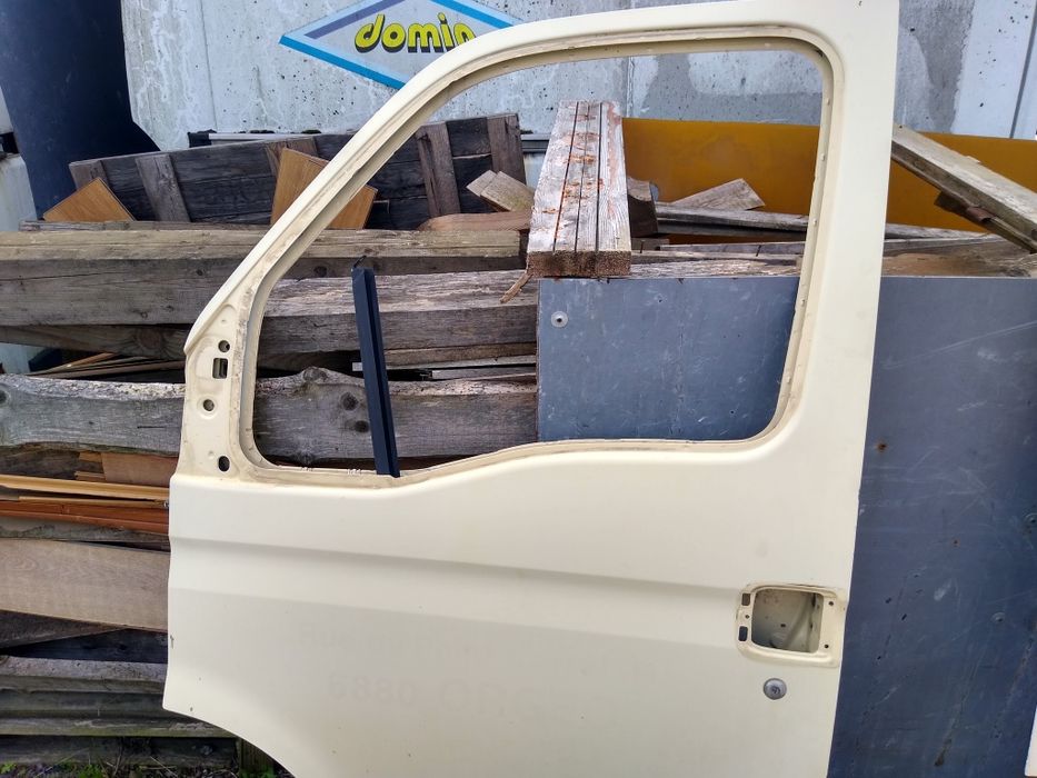 Drzwi przód prawe lewe opel Movano a master II