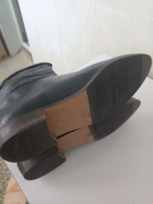 Кожаные сапоги женские