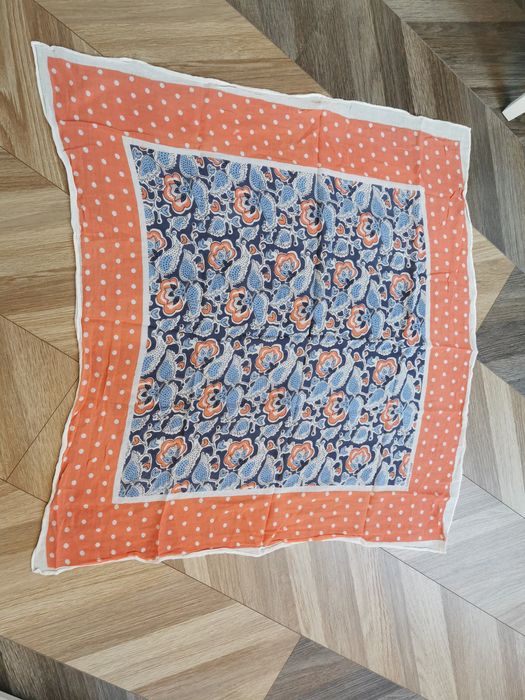 Chusta damska średnia