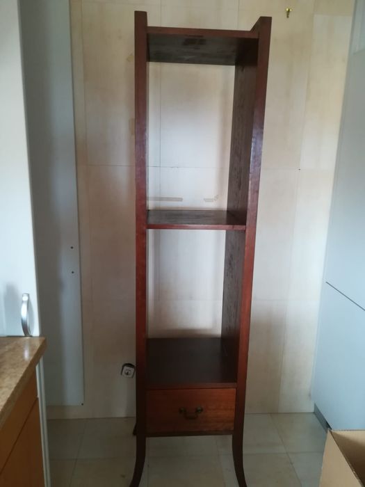 Estante madeira maciça