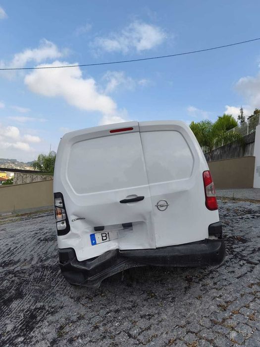 OPEL COMBO  LONGA  1.5 HDI SALVADO IVA Dedutível