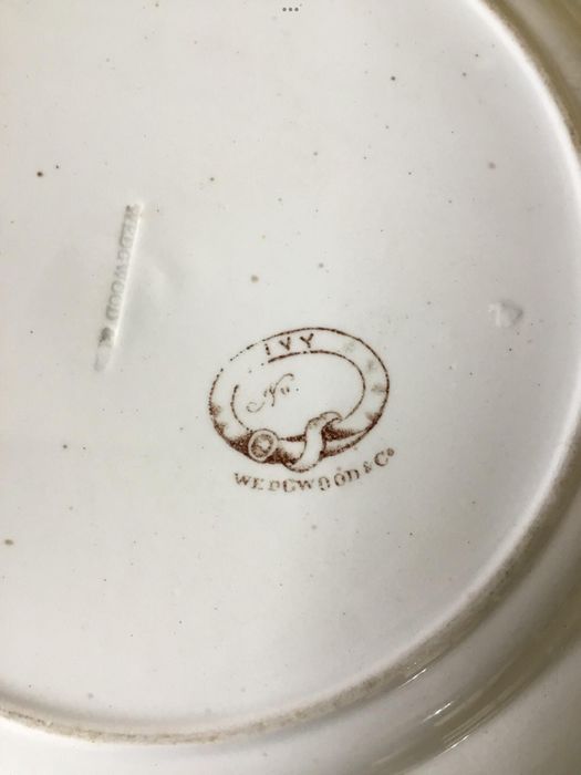 RARÍSSIMO PRATO de Wedgewood , anos 1870 , série Hera