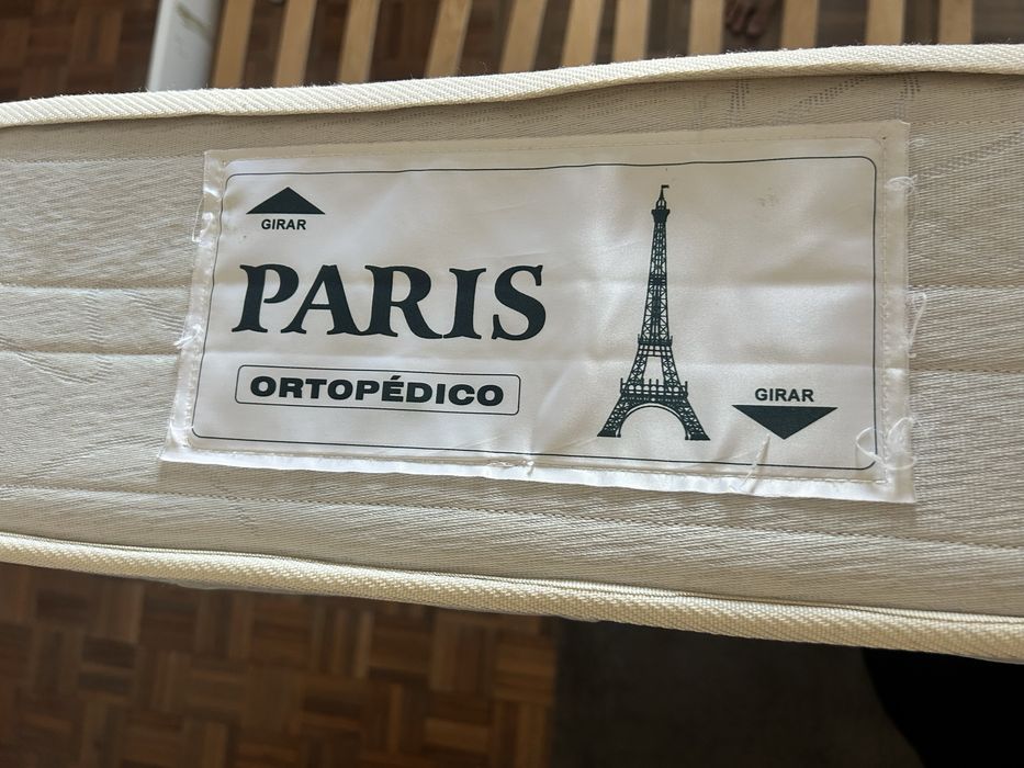 Cama solteiro 90x200 cm + Colchão + Protetores de Colchão