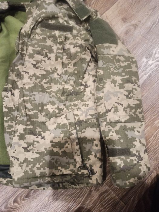 Продам бушлат піксель