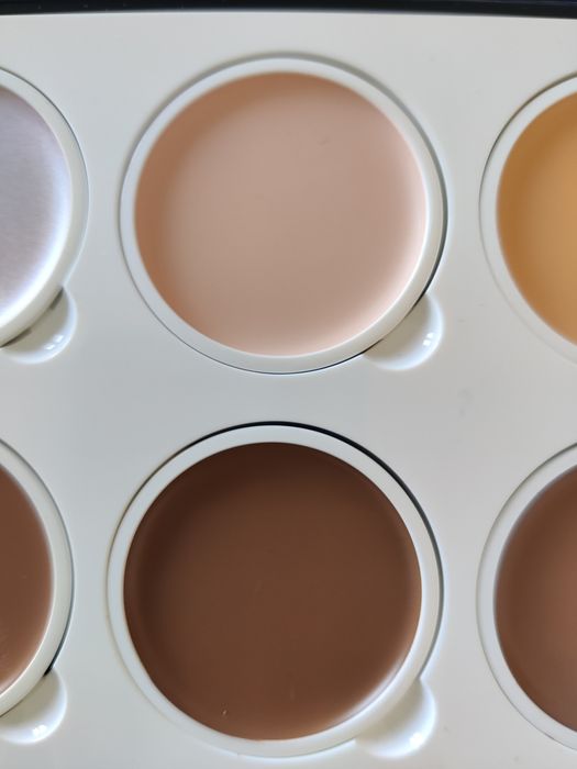 NYX - Highlight & Contour Cream Pro Palette