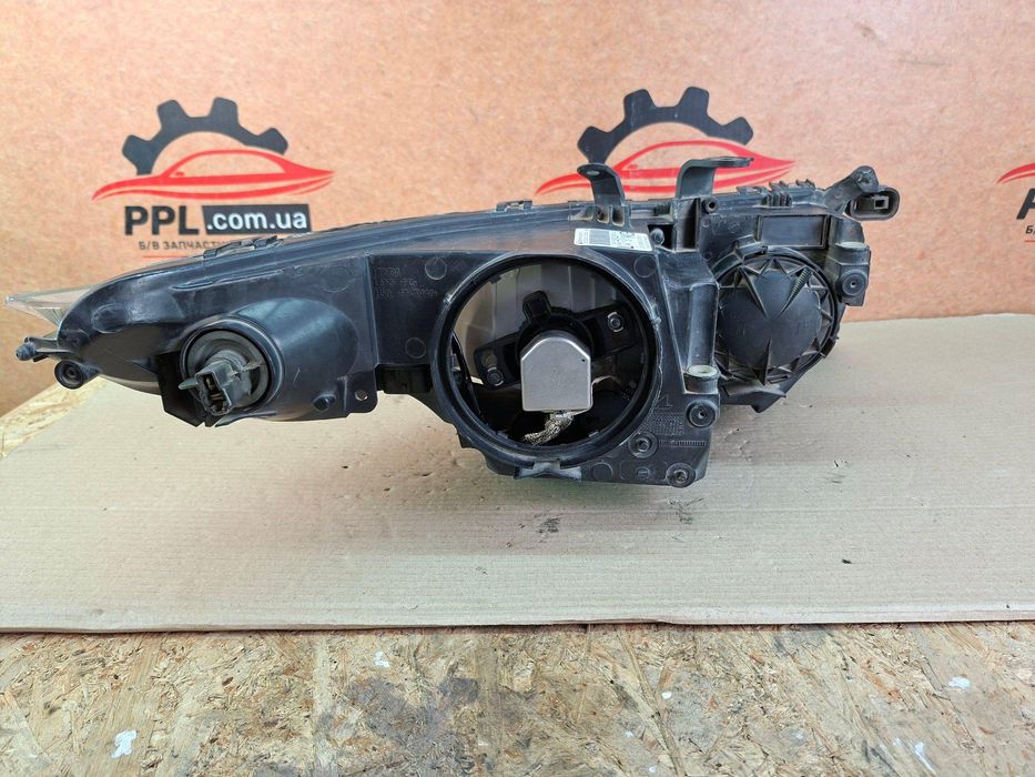 Honda Civic VIII UFO 2005-2011 Фара передняя левая 33151-SMG-G123-M1