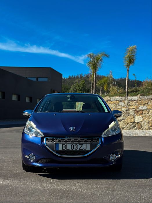 Peugeout 208 eHDI