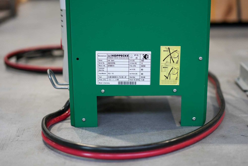 Linde elektryczny E30 2014 r + ładowarka