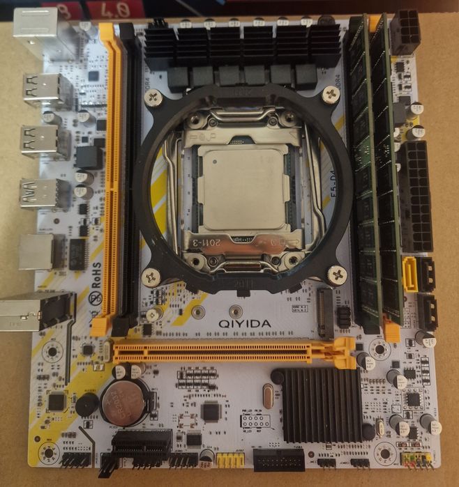 Комплект: проц е5 2680v4, мат Qiyida 2011v3, озп 2×16 (32гб) 2133мг