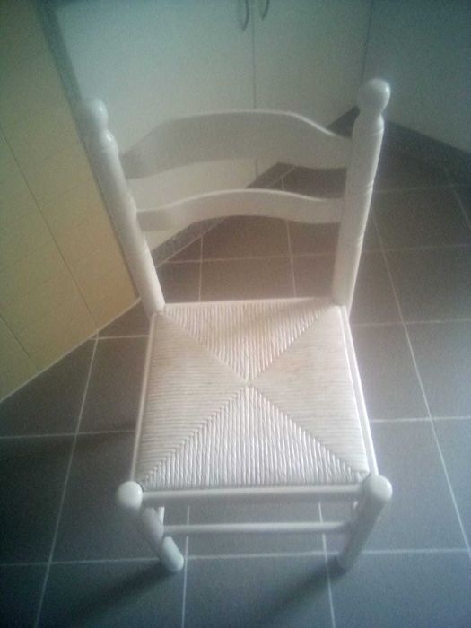 Mesa de cozinha extensível com cadeiras