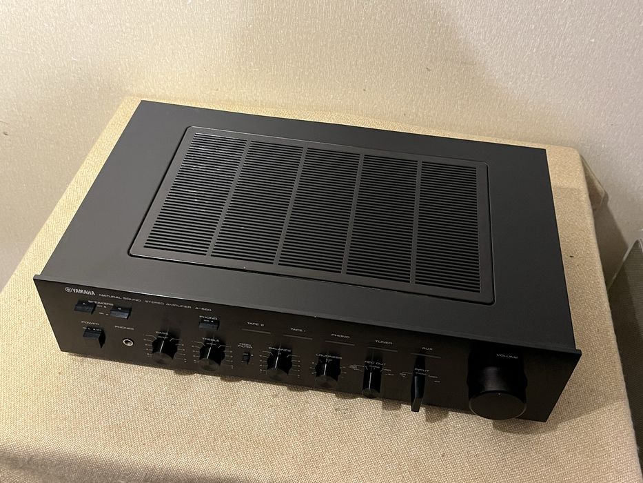 Японский транзисторный усилитель YAMAHA A-560 (2х90Вт)(ЗВУК!)