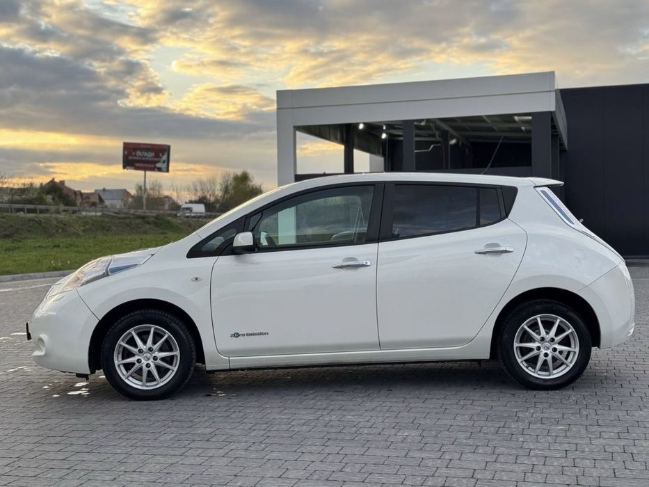 Nissan Leaf 30 kWh 10/12 ElectroCar Electro Auto