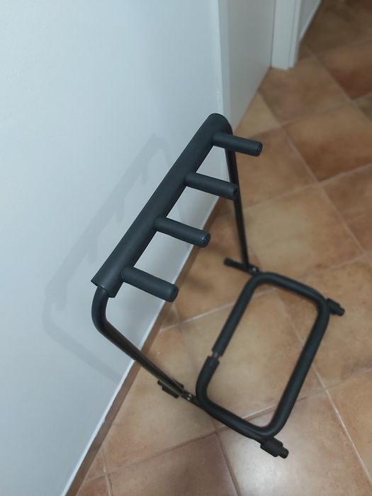 vendo suporte de três guitarras