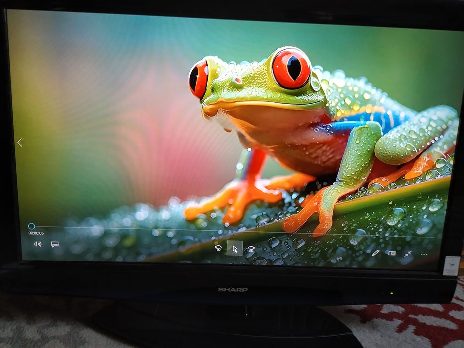 Продам телевізор 32" SHARP б/у