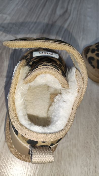 Дитячі зимові уггі