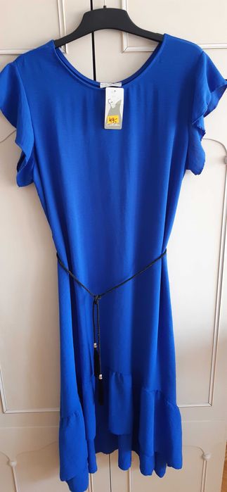 Sukienka z paskiem nowa