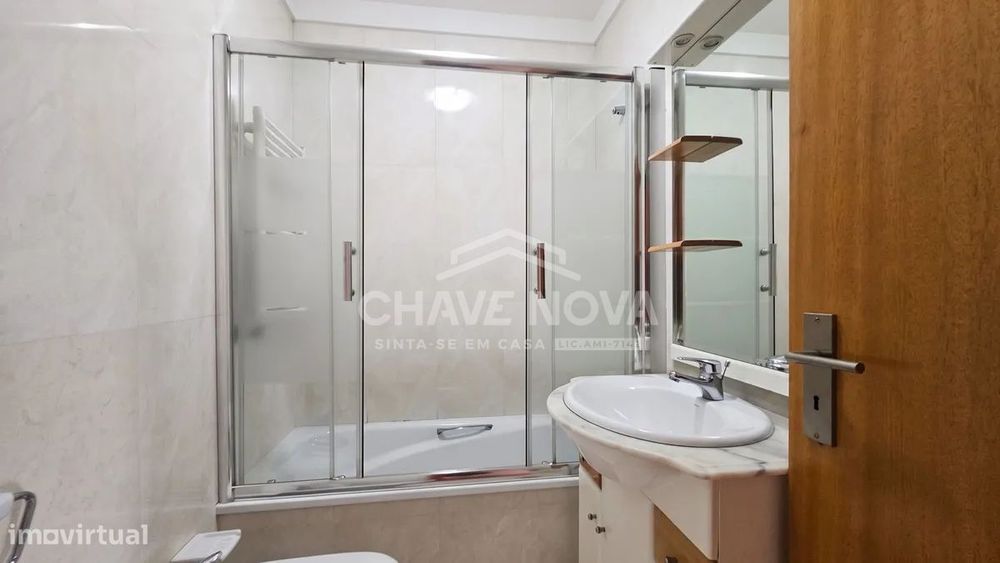 Apartamento T2 c/ Garagem Box em Ermesinde