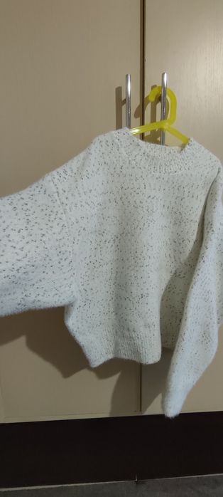 Продам жіночий светр