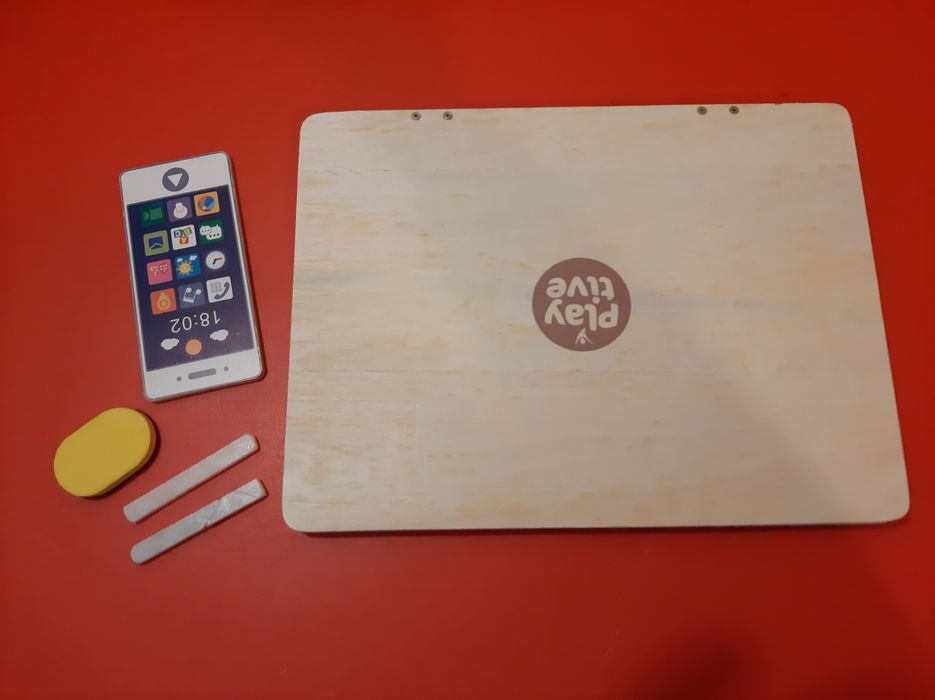 Portátil de madeira