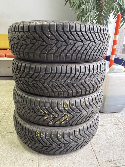 Шини 195/65 15 Yokohama BluEarth winter V905 комплект зими