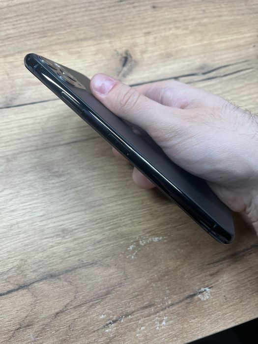 iPhone 11 PRO MAX 64Gb