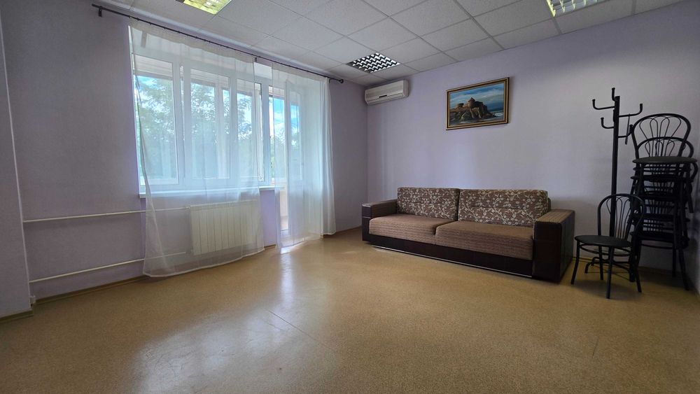 Лівобережна. МВЦ. Микильсько-Слобідська. Продаж квартири.