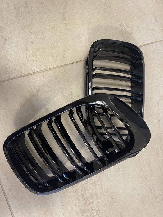 Решітки(ноздрі)радіатора на BMW F10,11,15,30,31 Е39,46,53,60,70,90