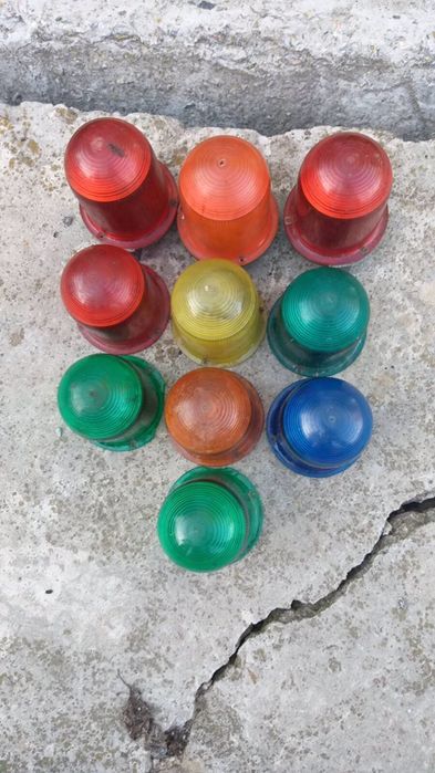 Плафони різнокольорові