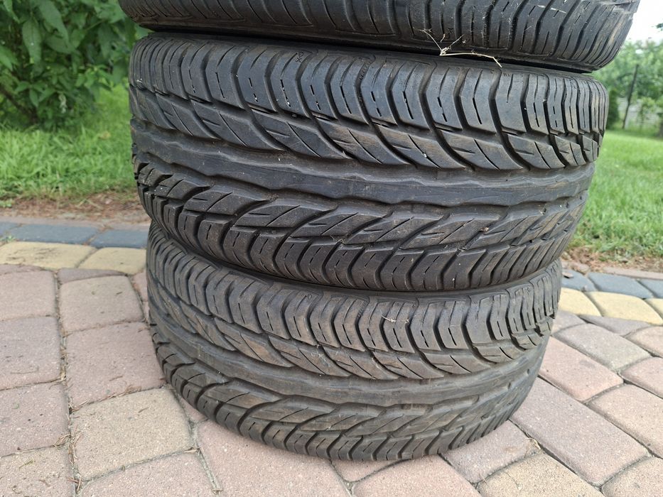 Opony letnie lato 195/50r15 Uniroyal stan bdb