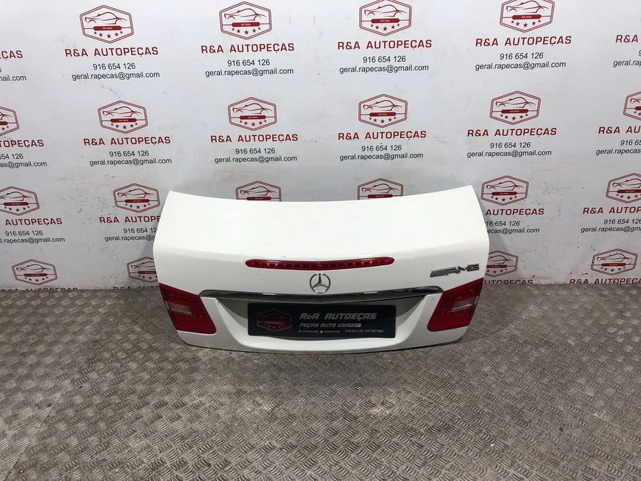 Tampa de Mala Mercedes W207 AMG Coupe Original