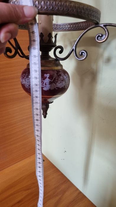 Старовина; люстра; світильник; бронзова латуть