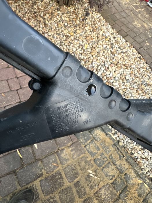 Audi A4 B8 8K Lift A5 8F0 Wzmocnienie Czołowe Przednie Pas Przód