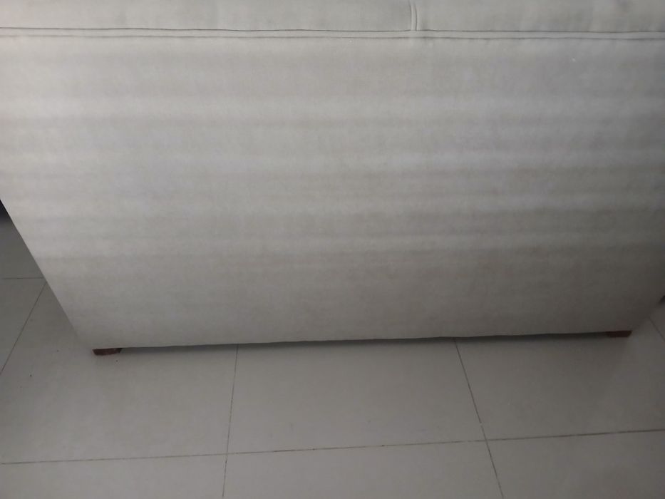 Sofá de 2 lugares em óptimo estado