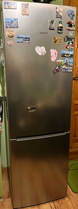 Lodówka Bosch niesprawna na części