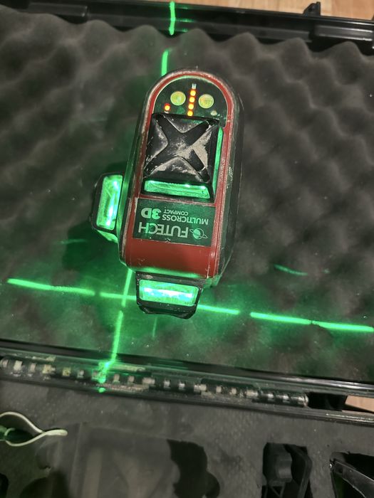 Лазерный уровенб Futech Multicross 3D