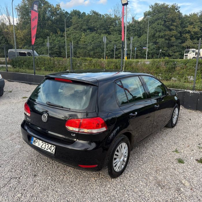 Na Sprzedaz VOLKSWAGEN GOLF6/1.6MPI/Automat/Zadbany/192000/Klima/Gwarancja/Raty