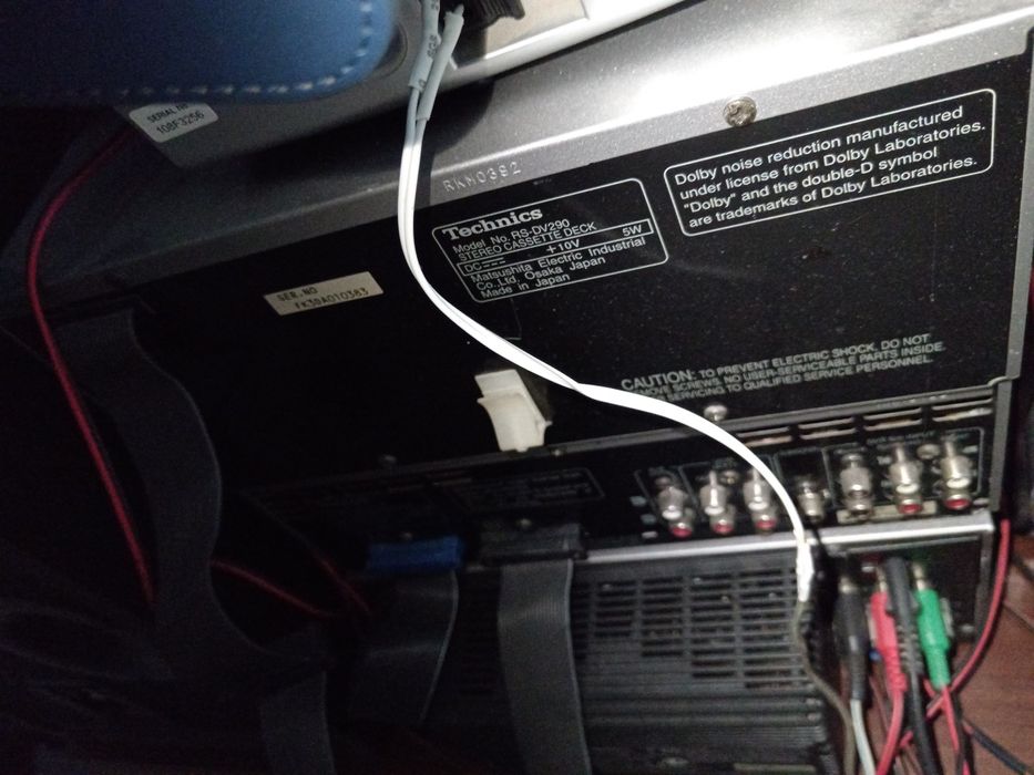 Продам у дуже гарному стані музичний центр Технікс SH-EH790JapanTokio.