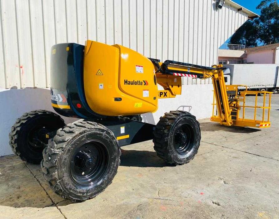 Plataforma Elevatoria Articulada a Diesel Haulotte HA16PXNT 16 Metros