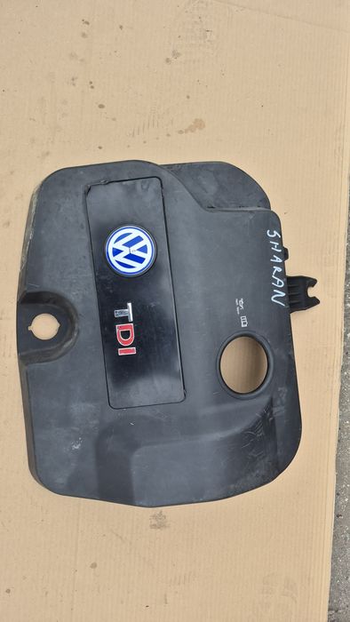Pokrywa silnika Volkswagen Sharan 7M3.103.925 B