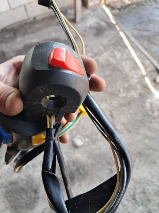 Перемикачі  нові