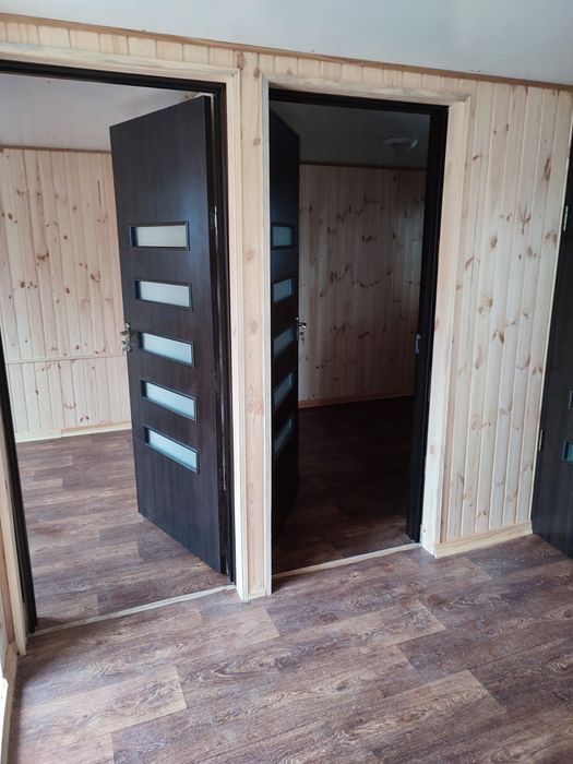 Вагончик утеплён.Новый