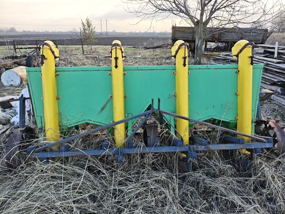 Картоплесаджалка " Bomet"4-х рядна