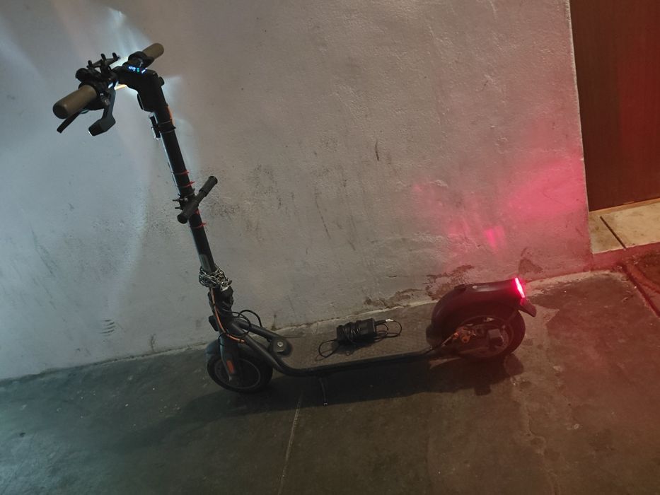 Trotinete eletrica ninebot F40i